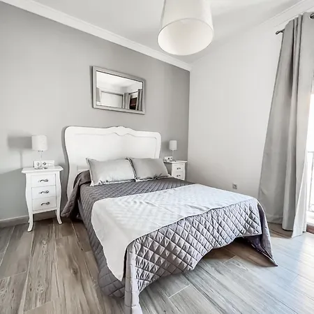 Cd-1382 Two Bedroom With Terrace * Nerja