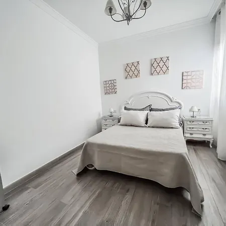 Cd-1382 Two Bedroom With Terrace *