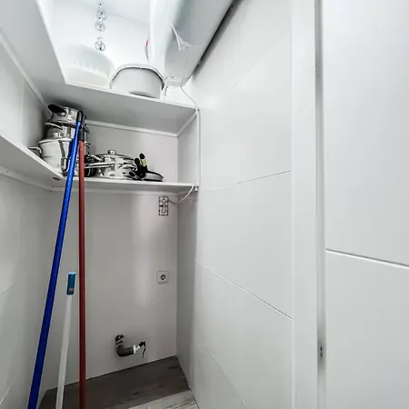 Appartement Cd-1382 Two Bedroom With Terrace