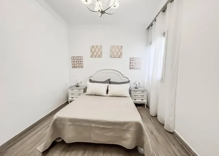 Cd-1382 Two Bedroom With Terrace شقة نيرخا