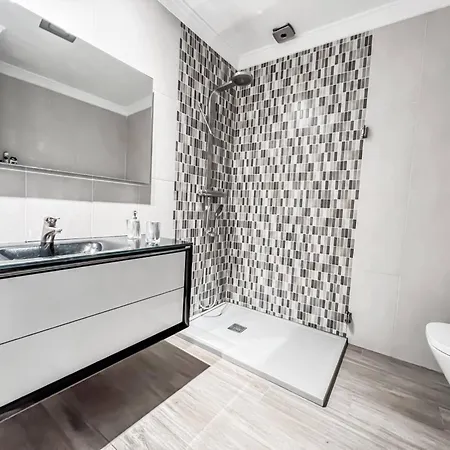 Cd-1382 Two Bedroom With Terrace Nerja